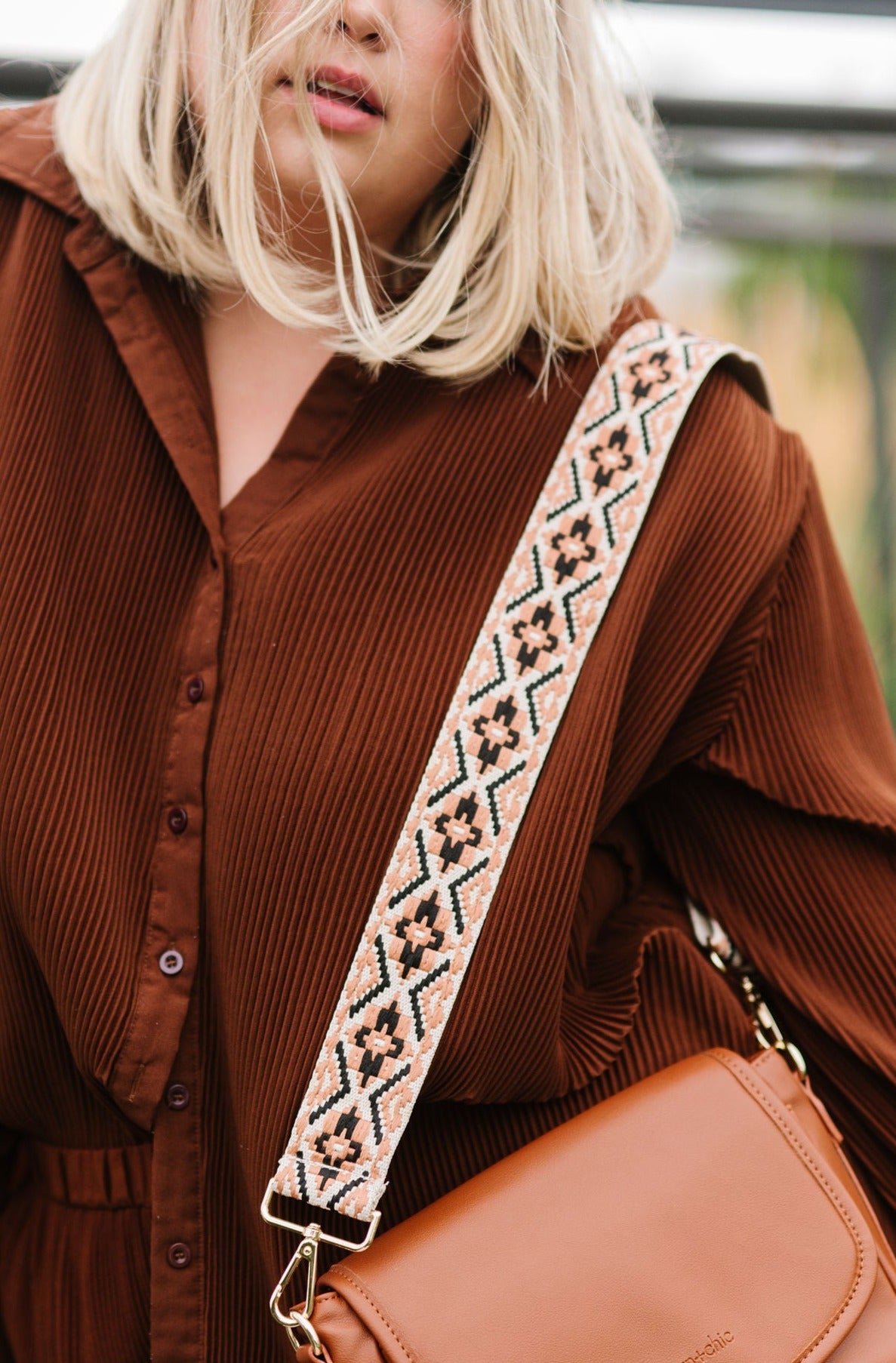 Tabitha Woven Adjustable Bag