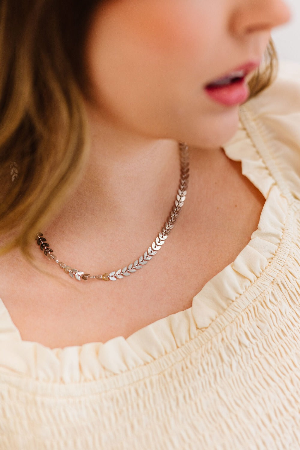 laurel leaf necklace