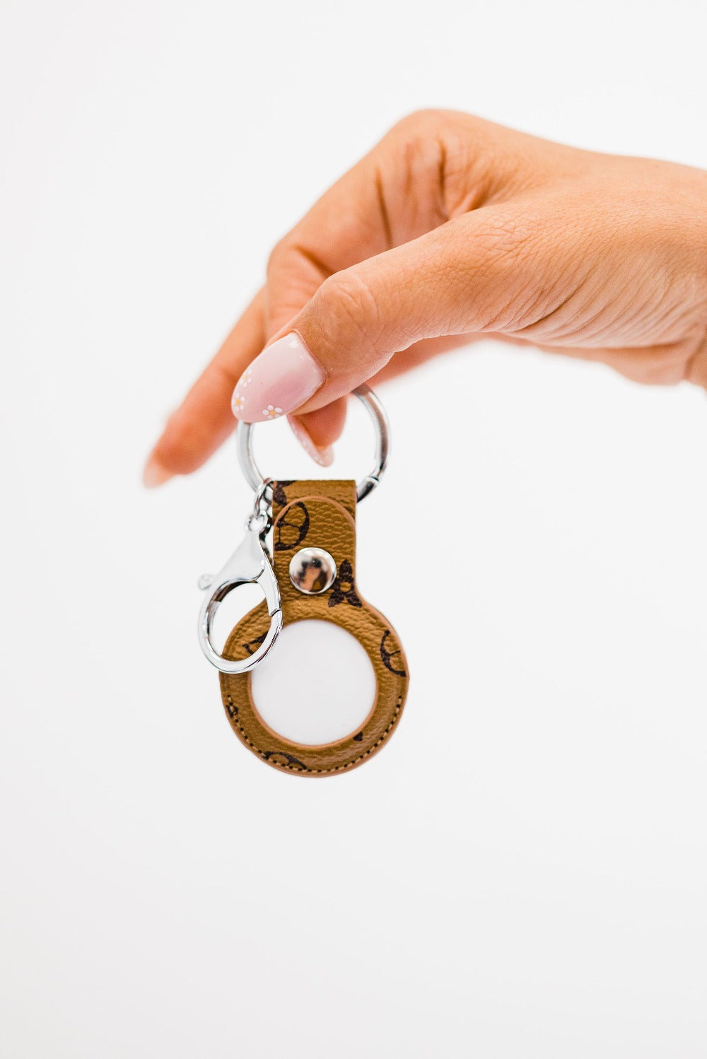 iman airtag keychain