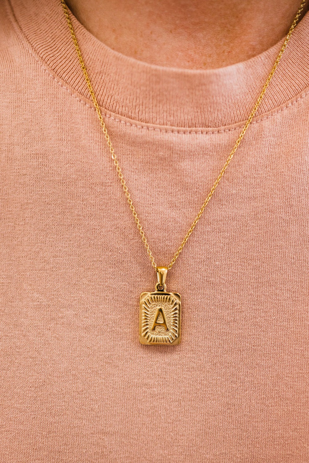selena initial pendant necklace