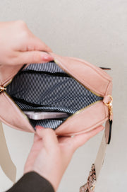 Maven Crossbody