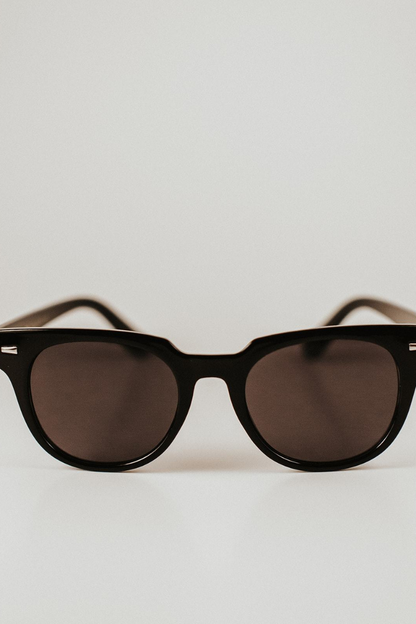 Willa Wayfarer Sunglasses