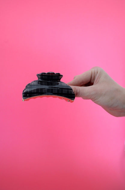 Elora Plaid Hair Clips - Final Sale