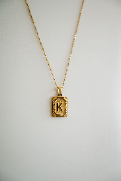 Selena Initial Pendant Necklace