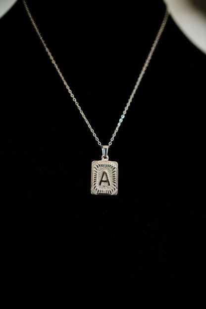 Selena Initial Pendant Necklace