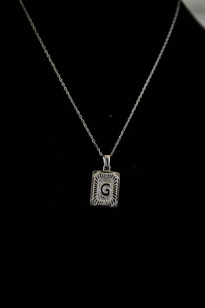 Selena Initial Pendant Necklace