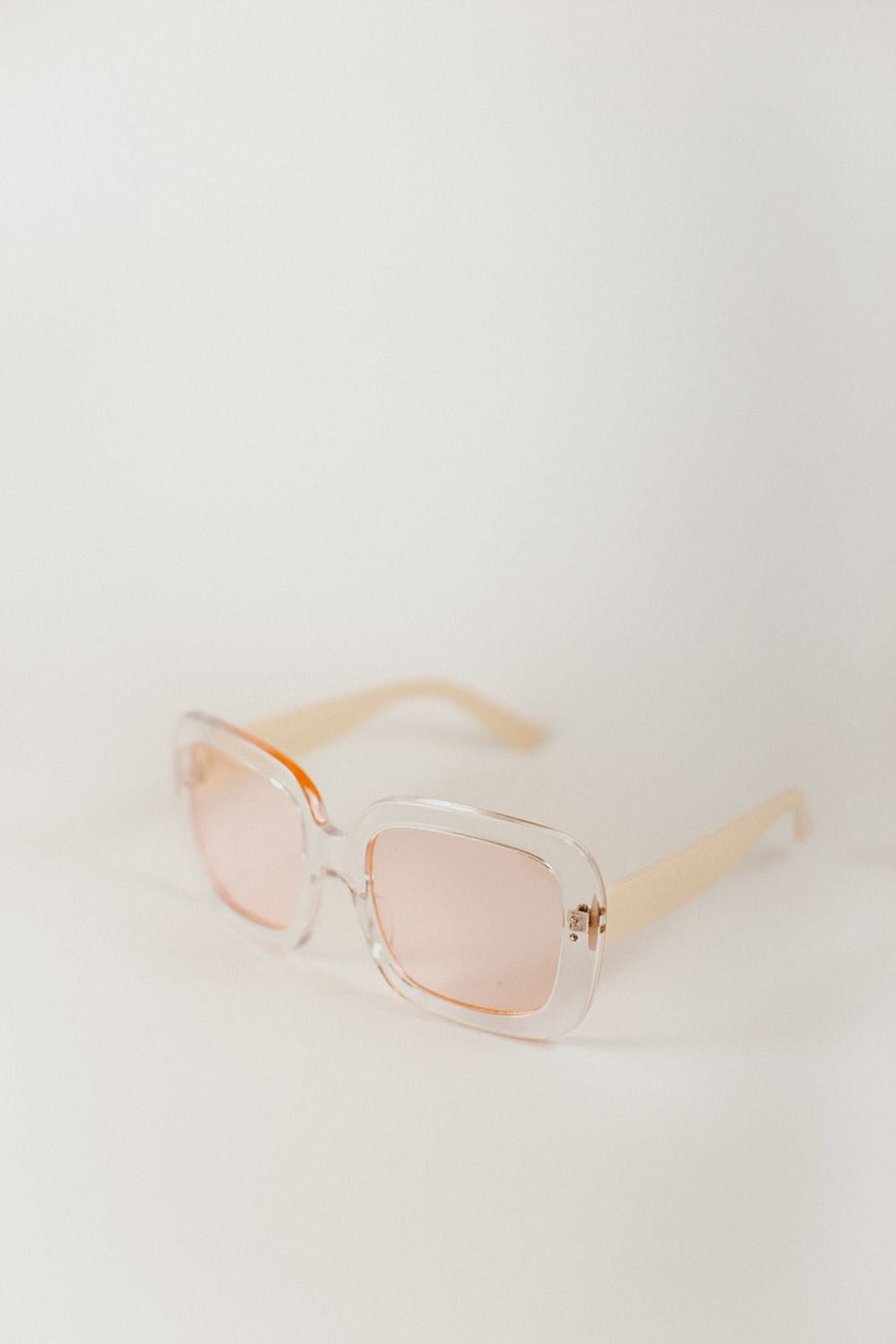 Hannah Butterfly Sunglasses